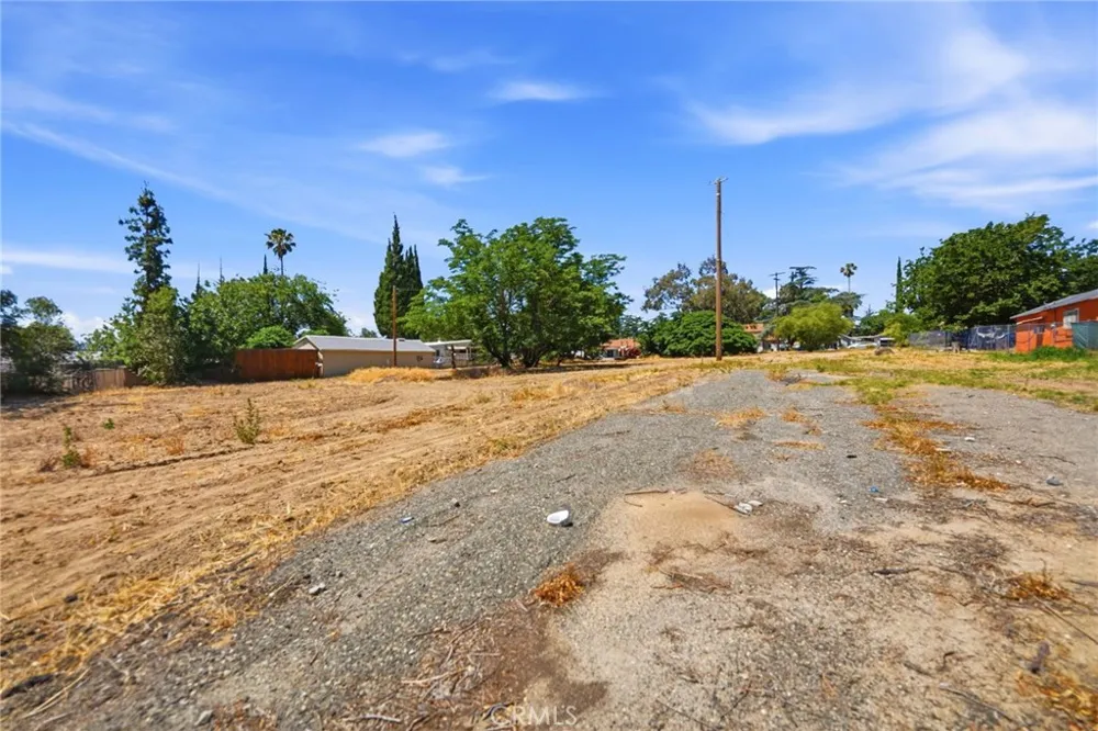 N Woodland Avenue Banning, CA 92220