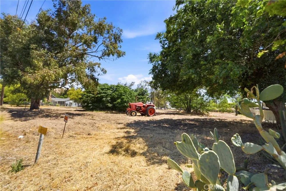 N Woodland Avenue Banning, CA 92220