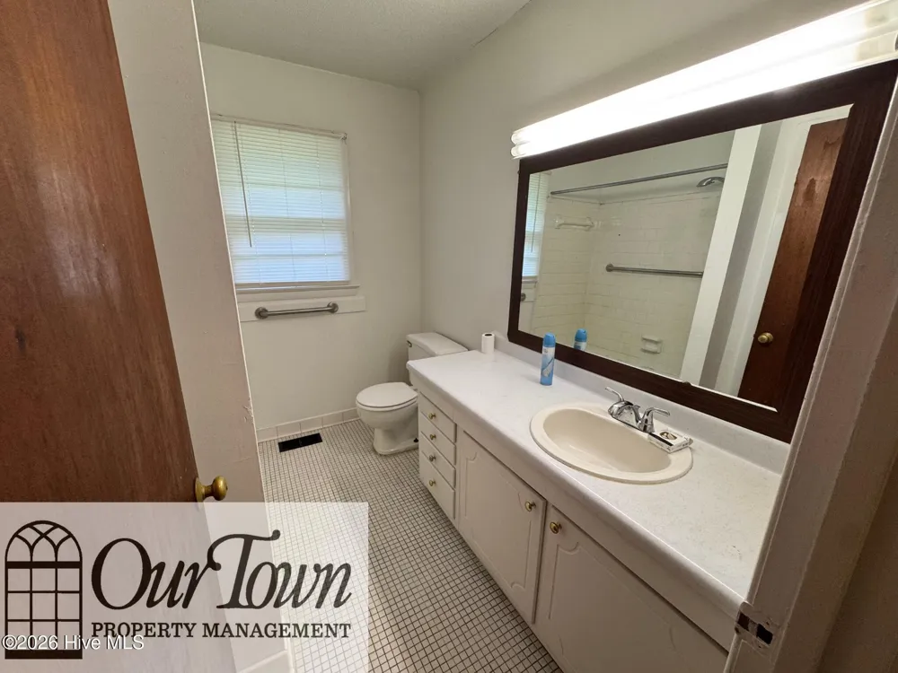 5100 White Oak Loop Wilson, NC 27893