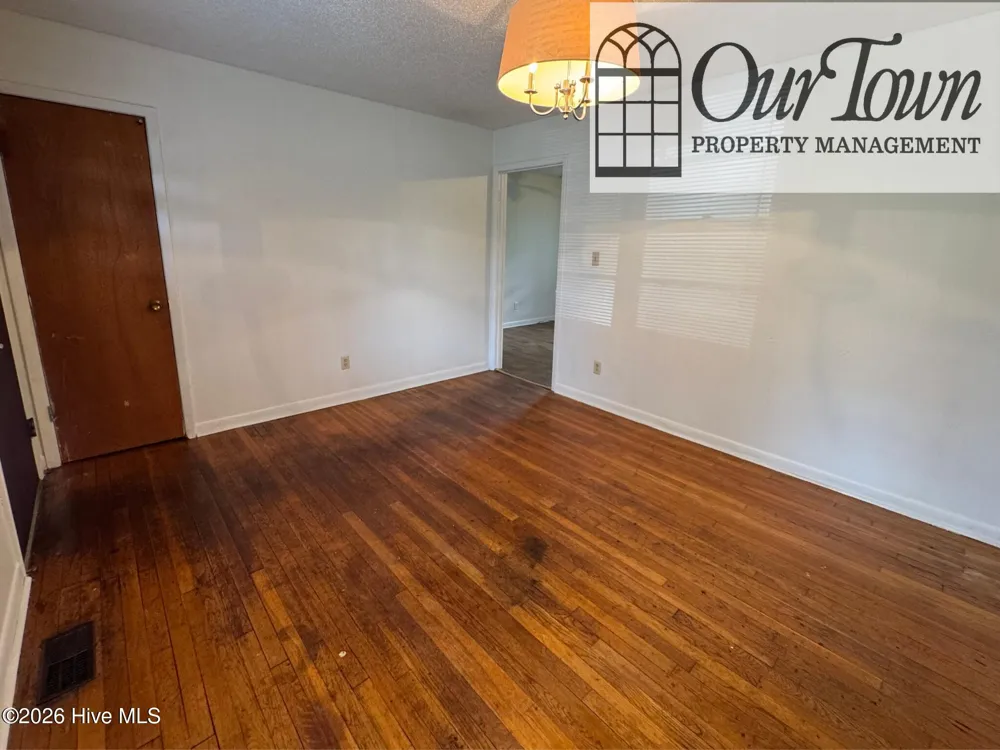 5100 White Oak Loop Wilson, NC 27893