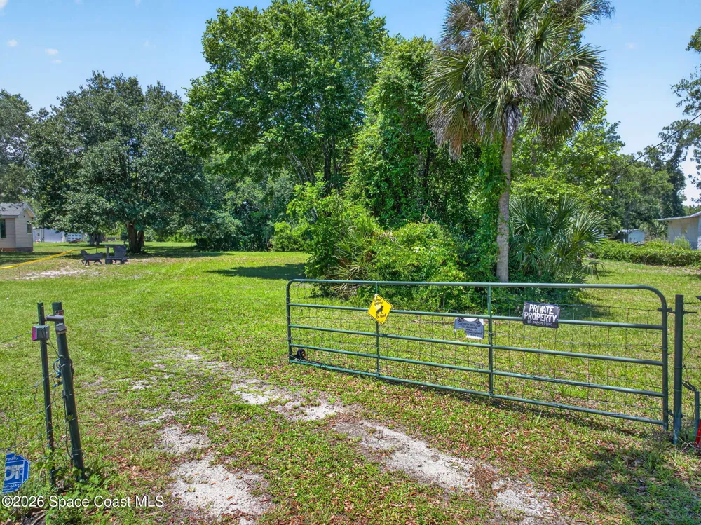 6700 Us-1 Mims, FL 32754
