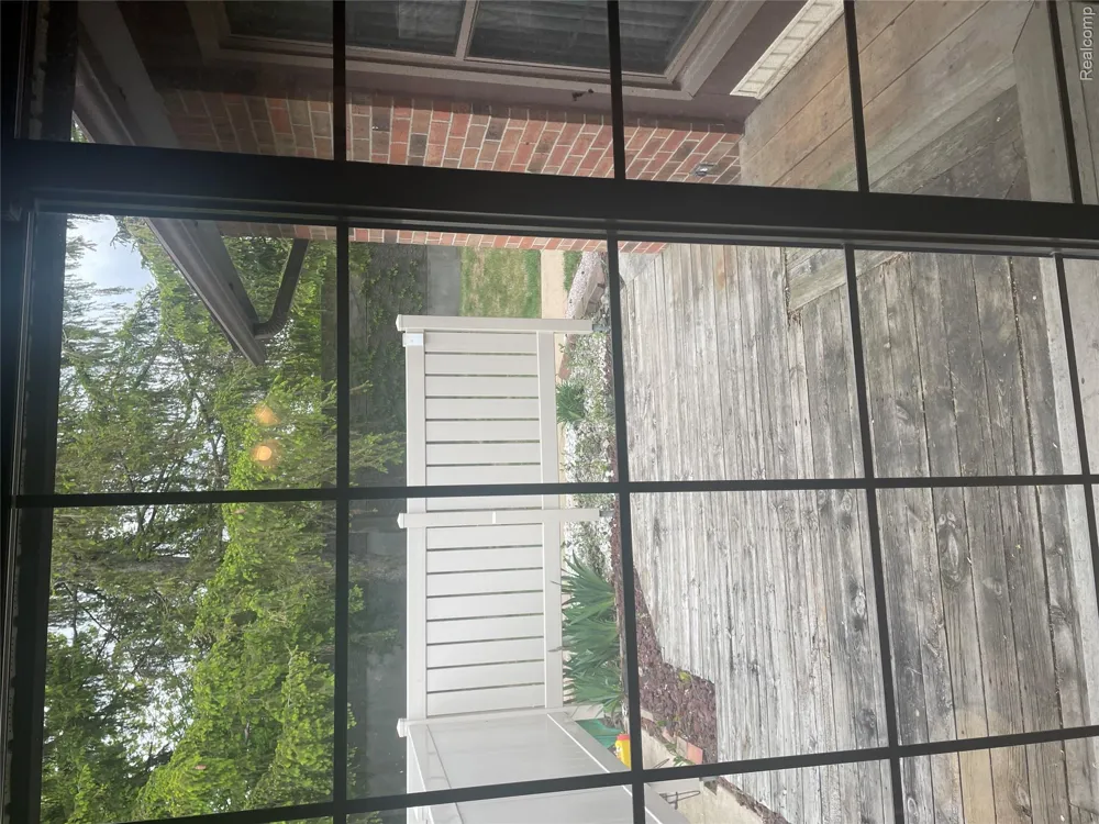 40524 Newport Drive Plymouth Charter Township, MI 48170