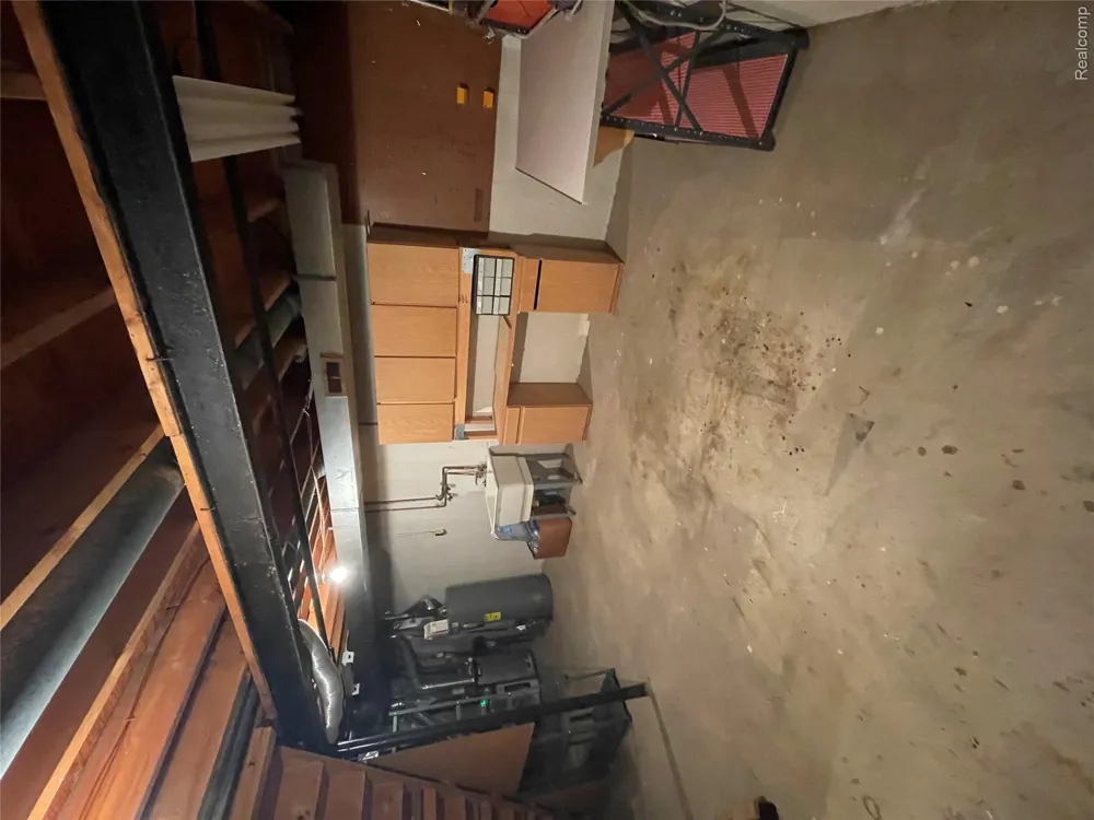 40524 Newport Drive Plymouth Charter Township, MI 48170