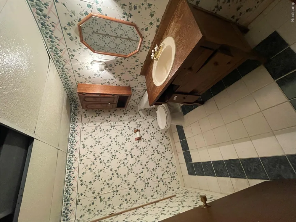 40524 Newport Drive Plymouth Charter Township, MI 48170