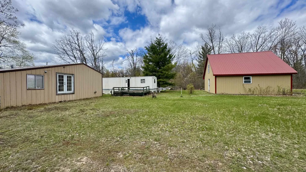 1496 17 Mile Road Middle Branch Township, MI 49665