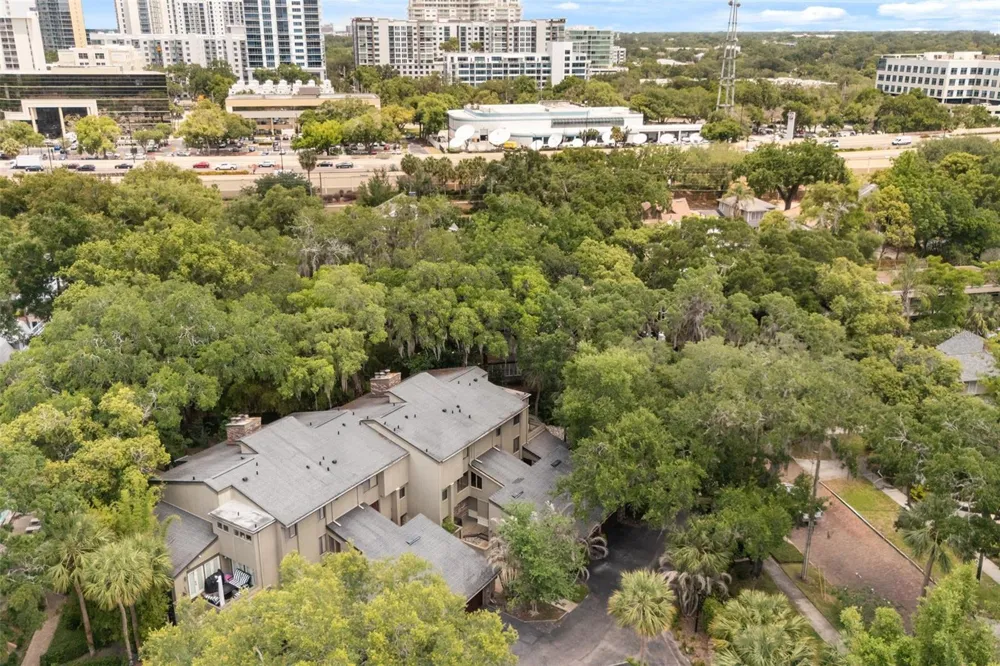 548 S OSCEOLA AVENUE Orlando, FL 32801