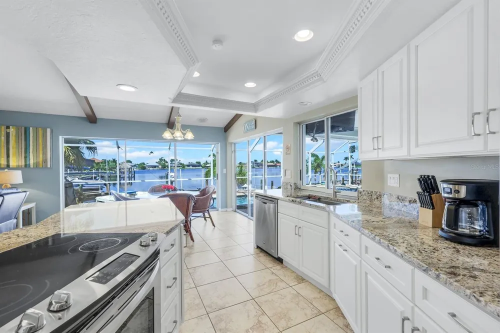 719 EL DORADO PARKWAY W Cape Coral, FL 33914