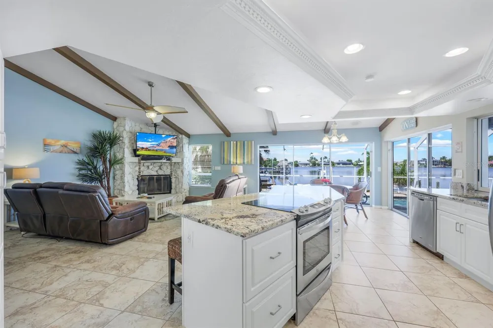 719 EL DORADO PARKWAY W Cape Coral, FL 33914
