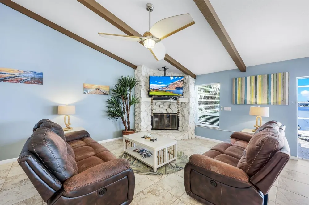 719 EL DORADO PARKWAY W Cape Coral, FL 33914
