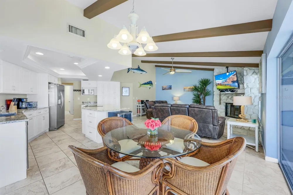 719 EL DORADO PARKWAY W Cape Coral, FL 33914