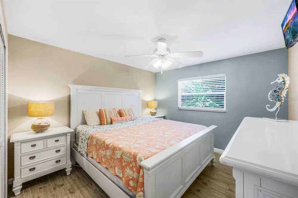 719 EL DORADO PARKWAY W Cape Coral, FL 33914