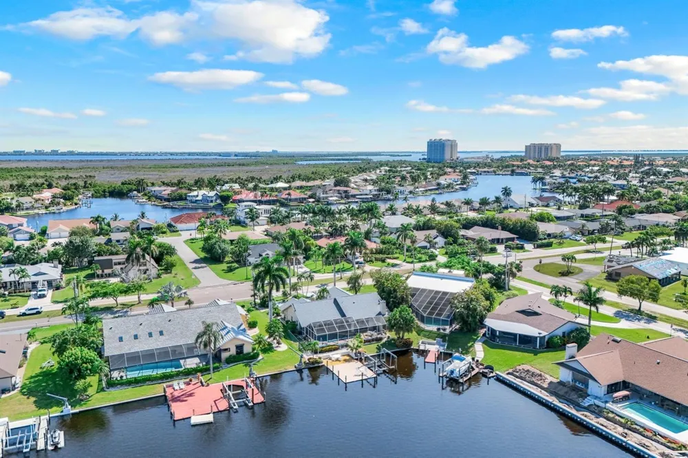 719 EL DORADO PARKWAY W Cape Coral, FL 33914