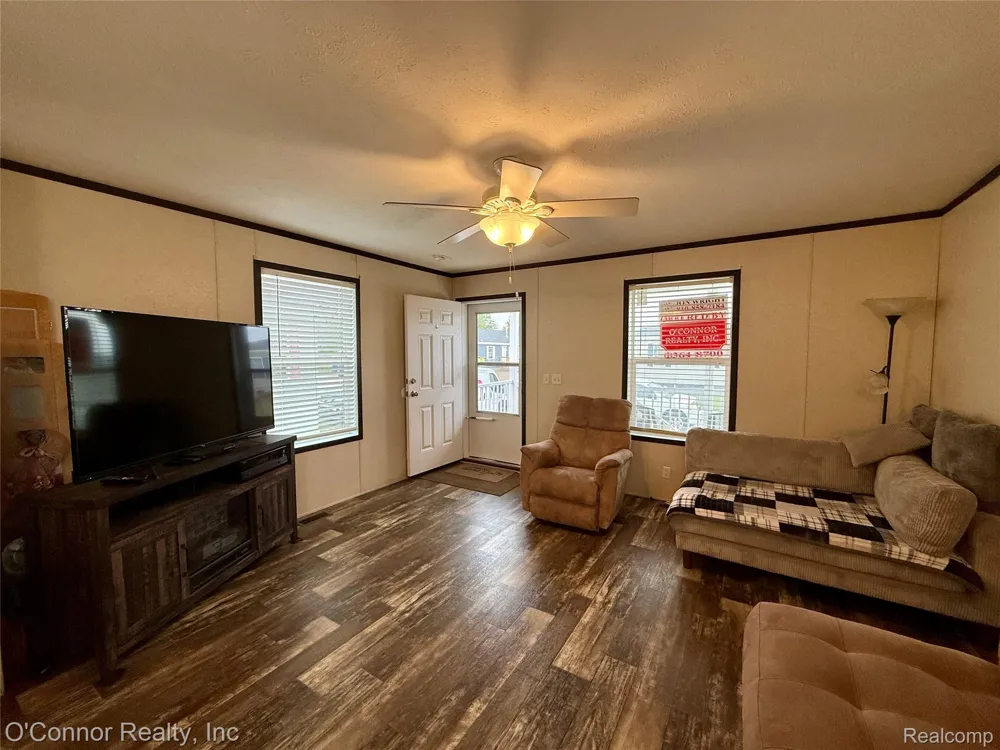 269 Westbrook Court Port Huron Charter Township, MI 48060