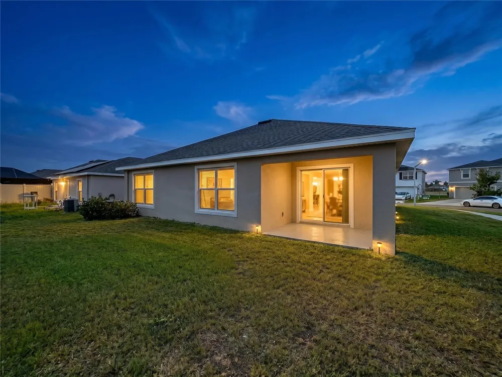 7804 DAVIE RAY DRIVE Zephyrhills, FL 33540