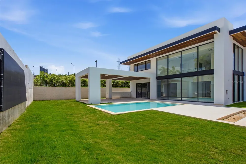 45 SERENO Guaynabo, PR 00969