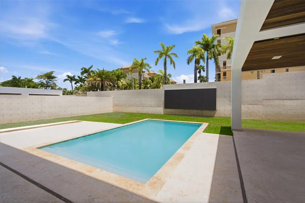 45 SERENO Guaynabo, PR 00969