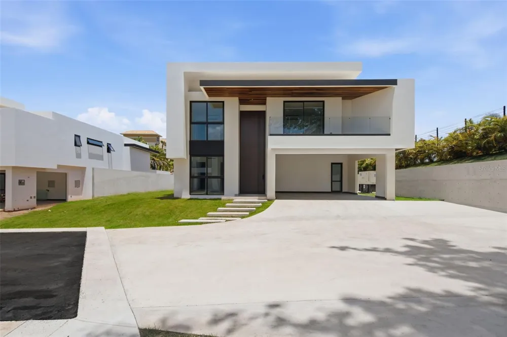 45 SERENO Guaynabo, PR 00969