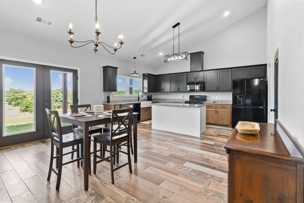 688 Sandstone Court Sunset, TX 76270