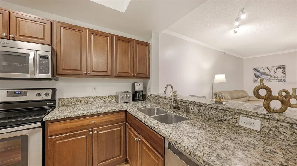5001 BARALDI CIRCLE #22-202 Sarasota, FL 34235