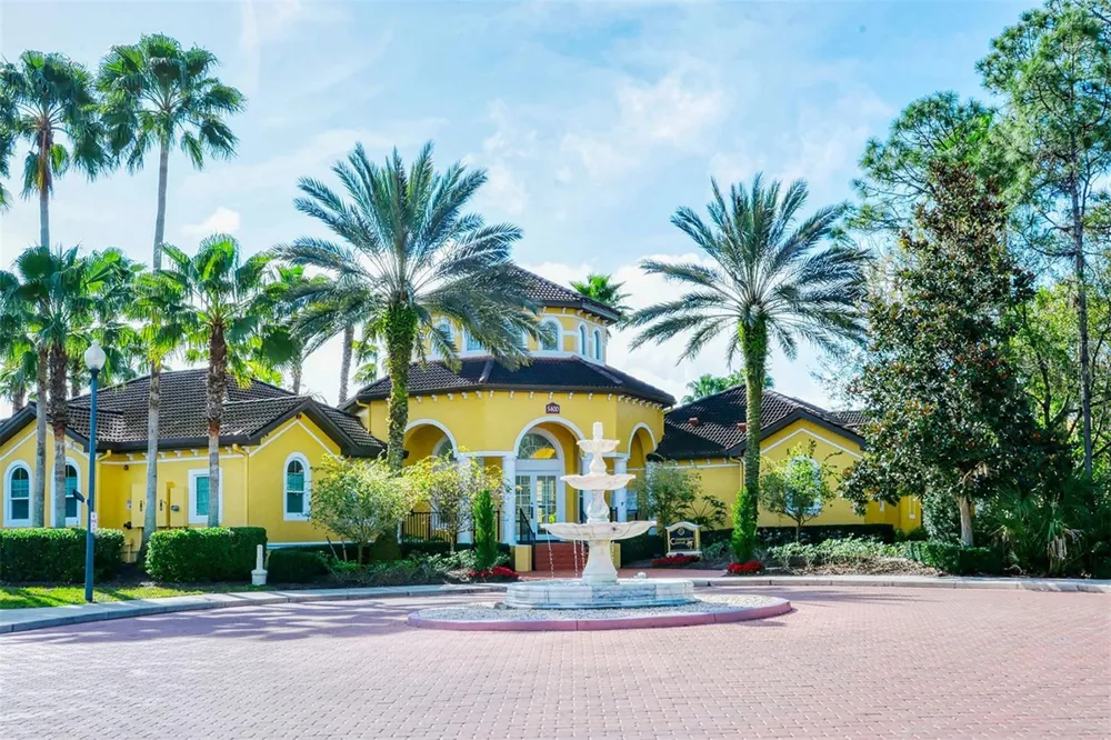 5001 BARALDI CIRCLE #22-202 Sarasota, FL 34235