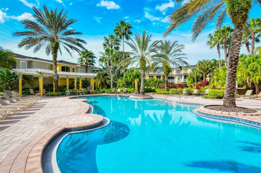 5001 BARALDI CIRCLE #22-202 Sarasota, FL 34235