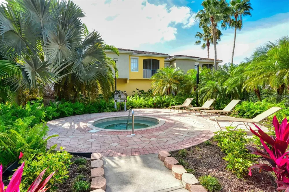 5001 BARALDI CIRCLE #22-202 Sarasota, FL 34235
