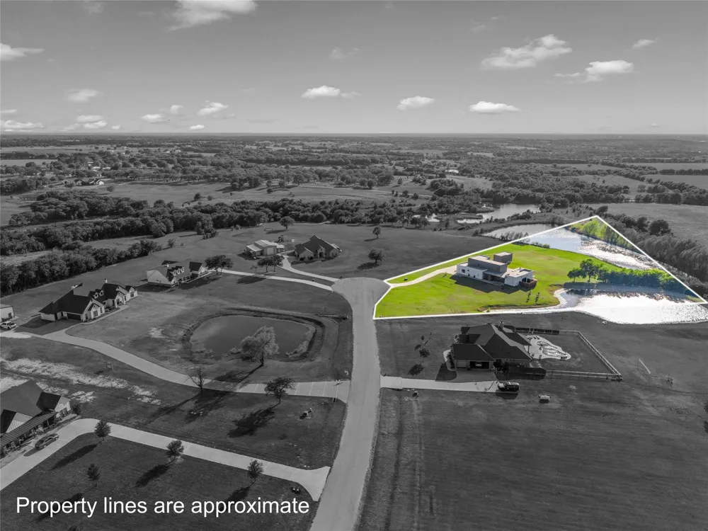 356 Bold Springs Court West, TX 76691