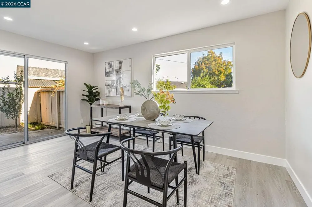 820 Hooshang Ct Cupertino, CA 95014
