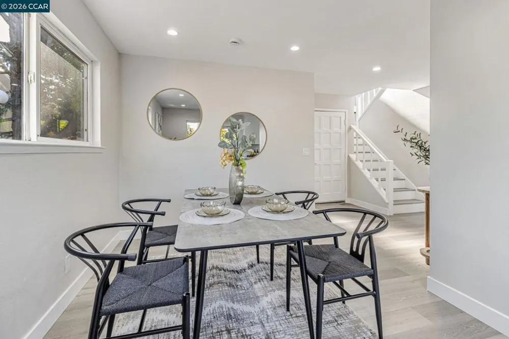 820 Hooshang Ct Cupertino, CA 95014