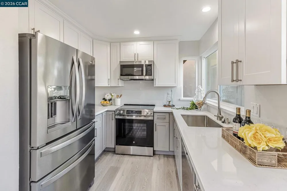 820 Hooshang Ct Cupertino, CA 95014