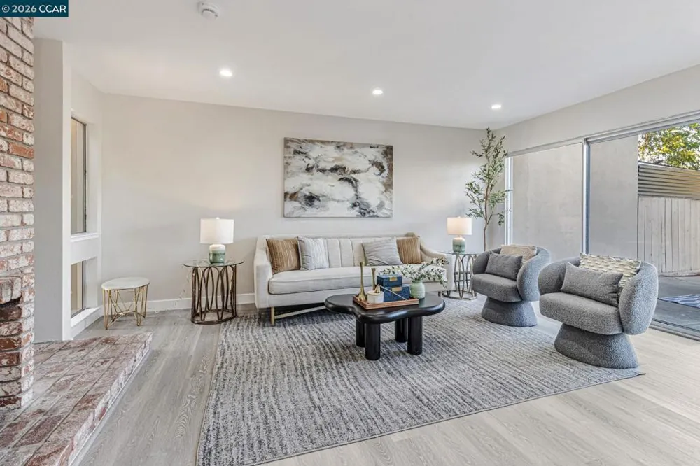 820 Hooshang Ct Cupertino, CA 95014