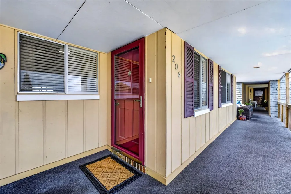 1008 APOLLO BEACH BOULEVARD #206 Apollo Beach, FL 33572