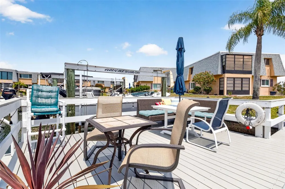 1008 APOLLO BEACH BOULEVARD #206 Apollo Beach, FL 33572