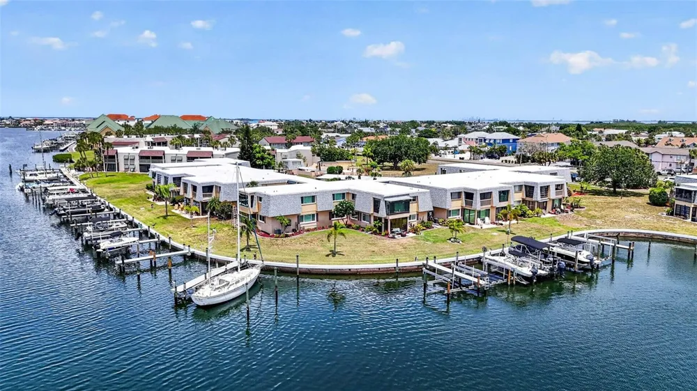 1008 APOLLO BEACH BOULEVARD #206 Apollo Beach, FL 33572