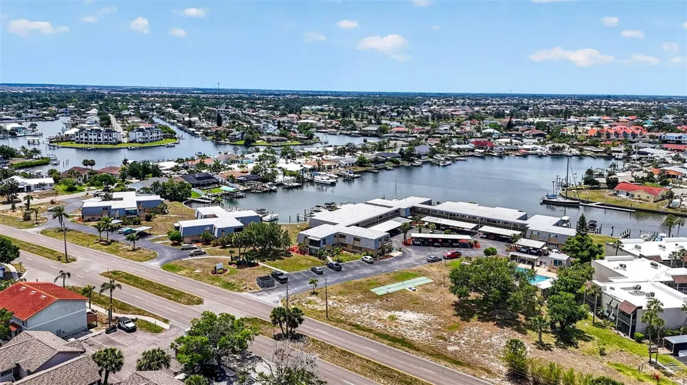 1008 APOLLO BEACH BOULEVARD #206 Apollo Beach, FL 33572