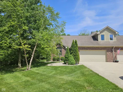 1755 Walnut Trace