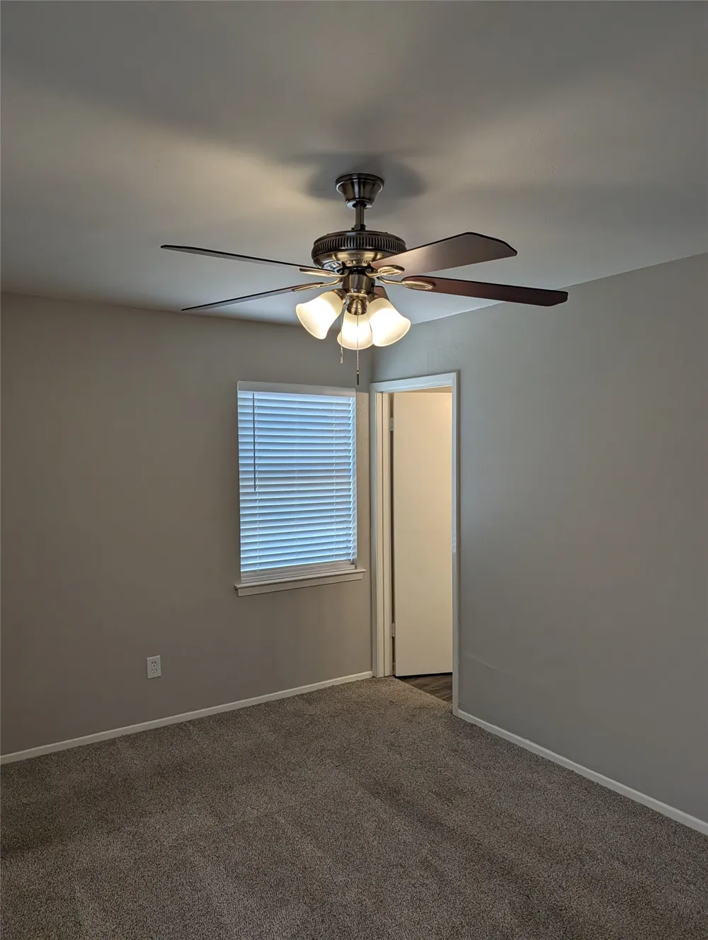 245 Rancho Drive Saginaw, TX 76179