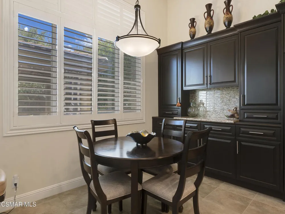 11290 Crenshaw Street Moorpark, CA 93021