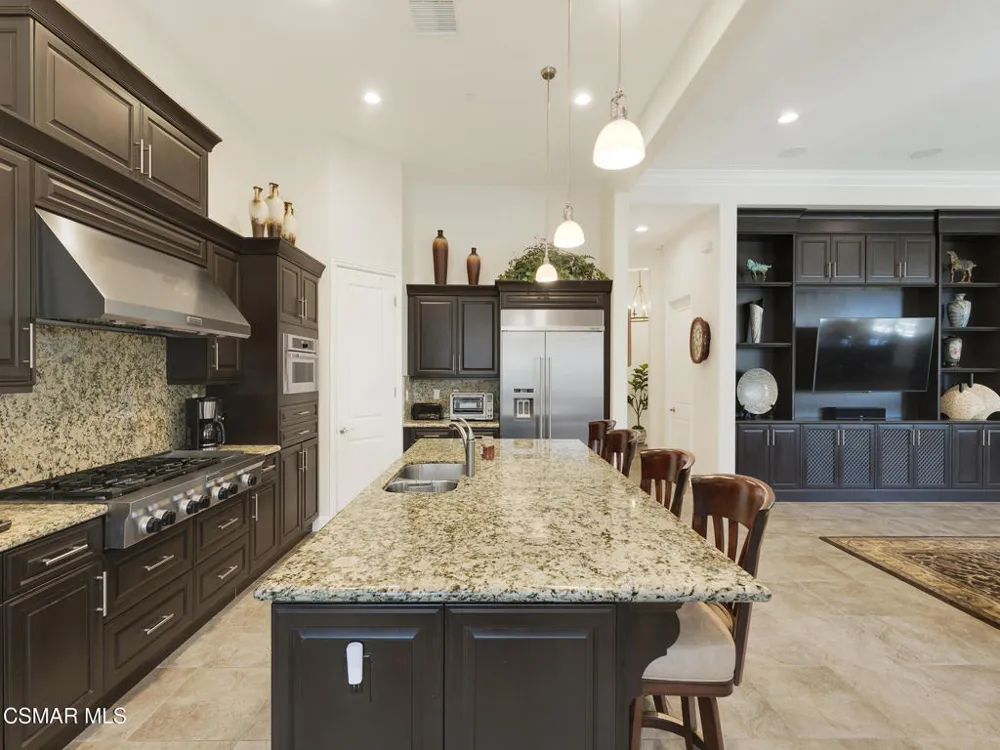 11290 Crenshaw Street Moorpark, CA 93021