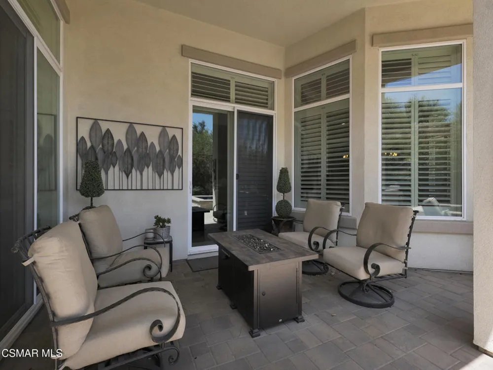 11290 Crenshaw Street Moorpark, CA 93021