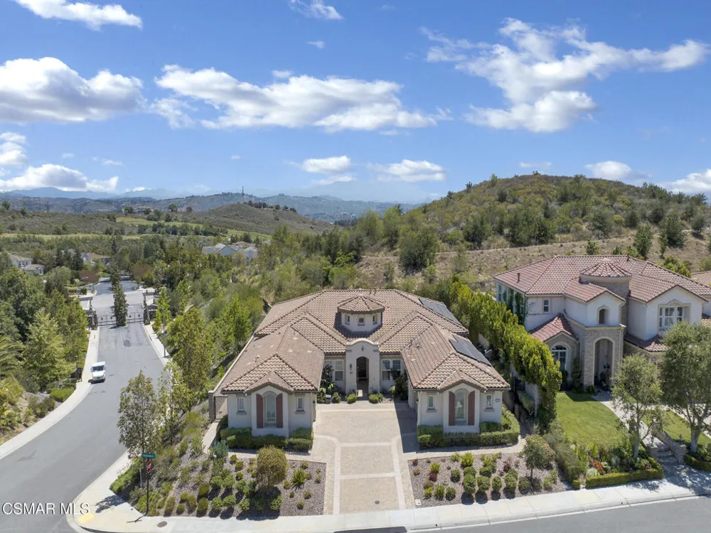 11290 Crenshaw Street Moorpark, CA 93021