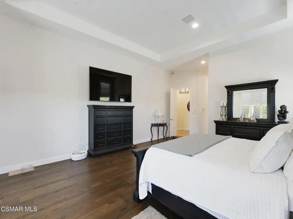 11290 Crenshaw Street Moorpark, CA 93021