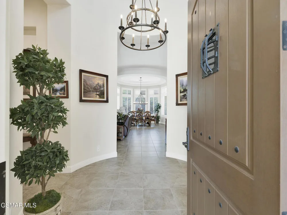11290 Crenshaw Street Moorpark, CA 93021