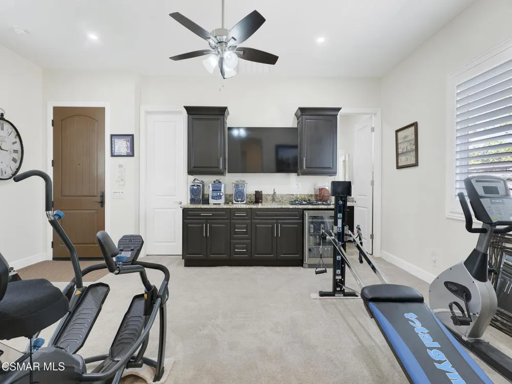 11290 Crenshaw Street Moorpark, CA 93021