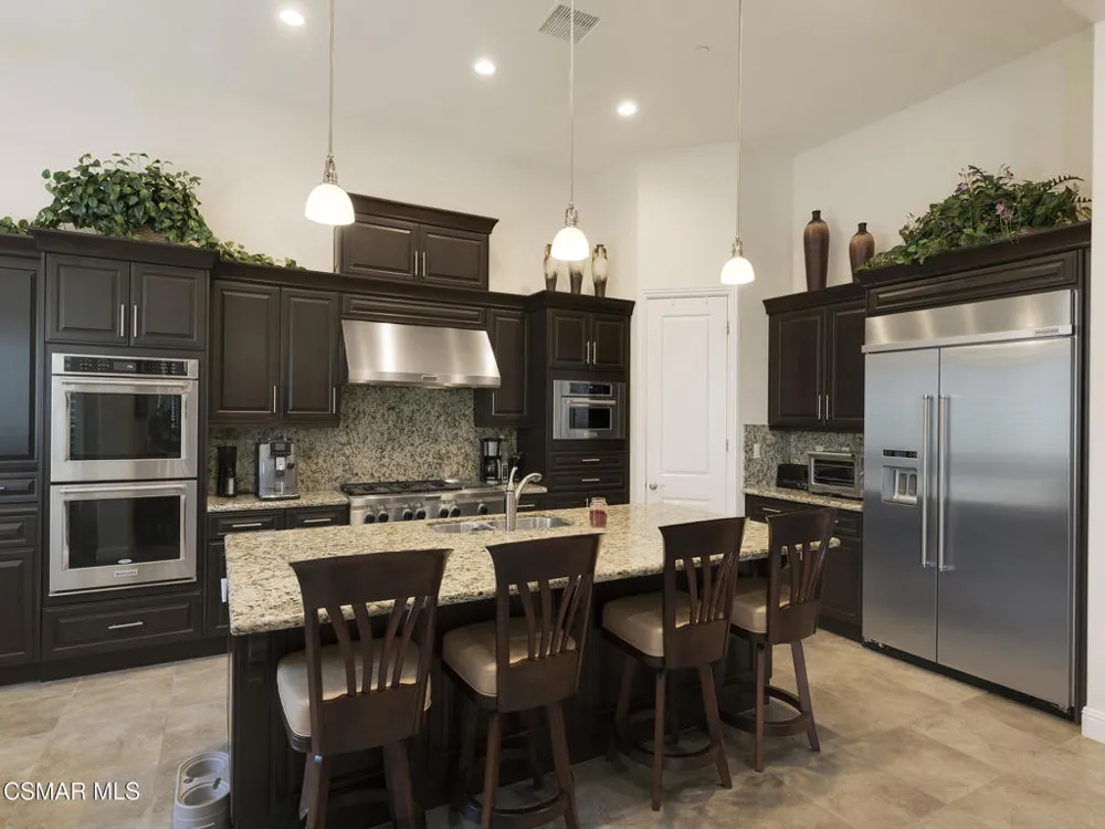 11290 Crenshaw Street Moorpark, CA 93021