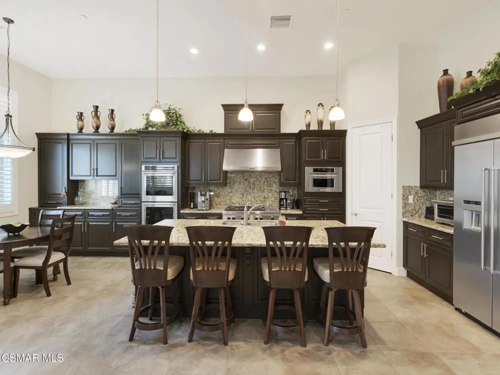 11290 Crenshaw Street Moorpark, CA 93021