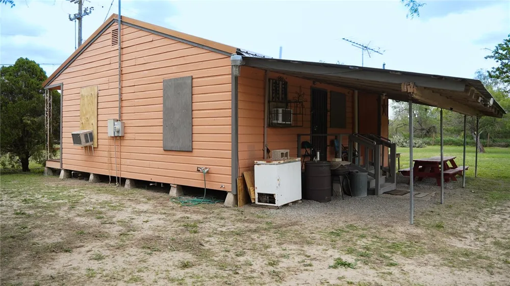 State Highwy 359 Realitos, TX 78376