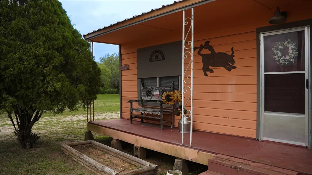 State Highwy 359 Realitos, TX 78376