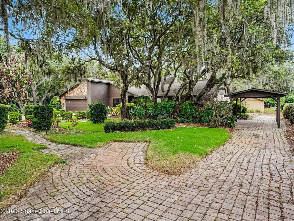 4870 Citrus Oak Lane St. Cloud, FL 34771
