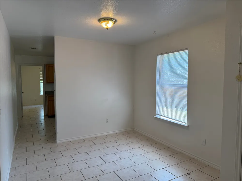 5500 David Strickland Road Fort Worth, TX 76119